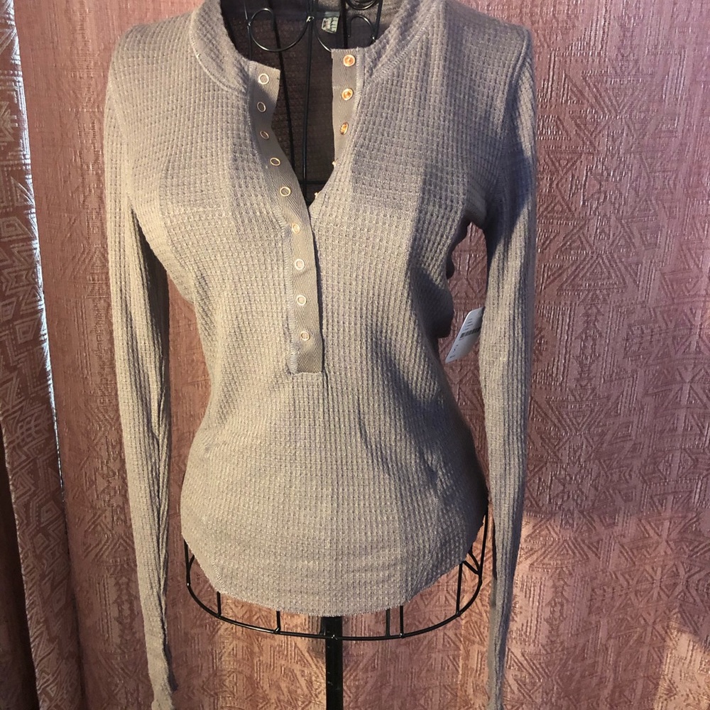 Long sleeve shirt